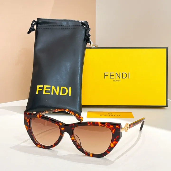 スーパーコピー フェンディ サングラス