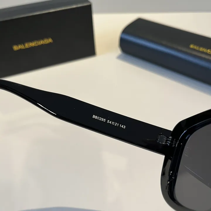 スーパーコピー バレンシアガ サングラス