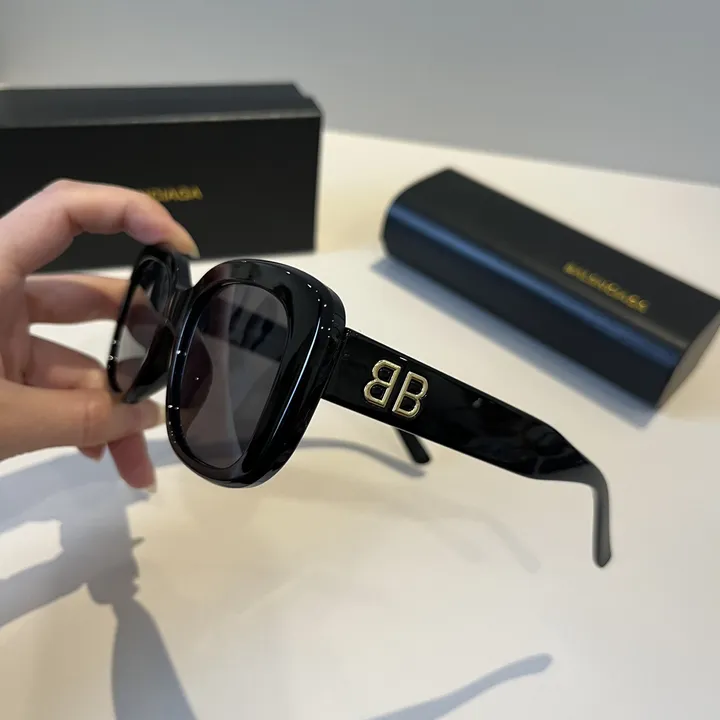 スーパーコピー バレンシアガ サングラス