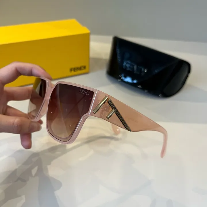 スーパーコピー フェンディ サングラス