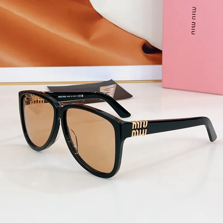 スーパーコピー ミュウミュウ サングラス