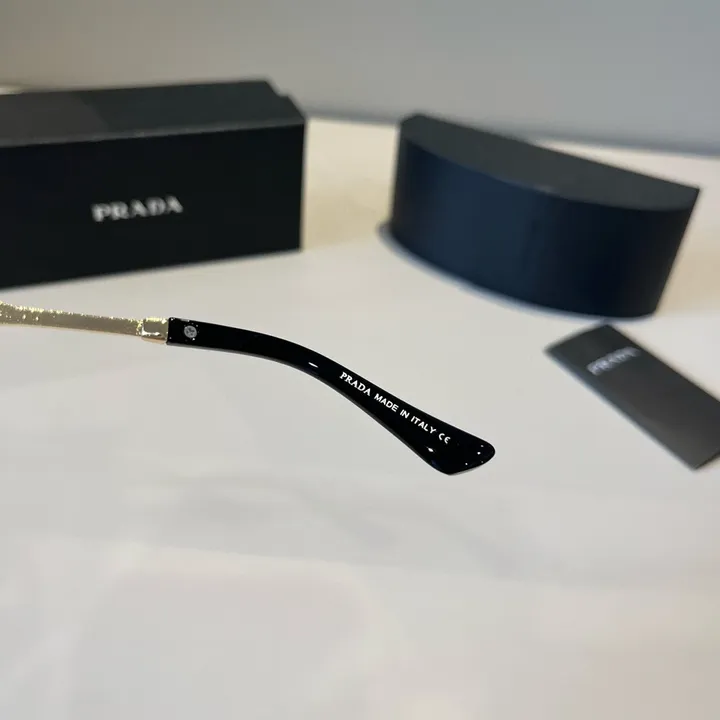 スーパーコピー プラダ サングラス