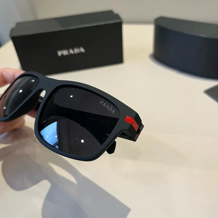 スーパーコピー プラダ サングラス