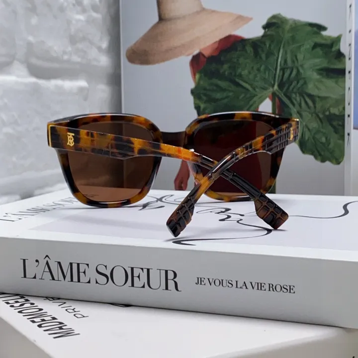 スーパーコピー バーバリー ス サングラス