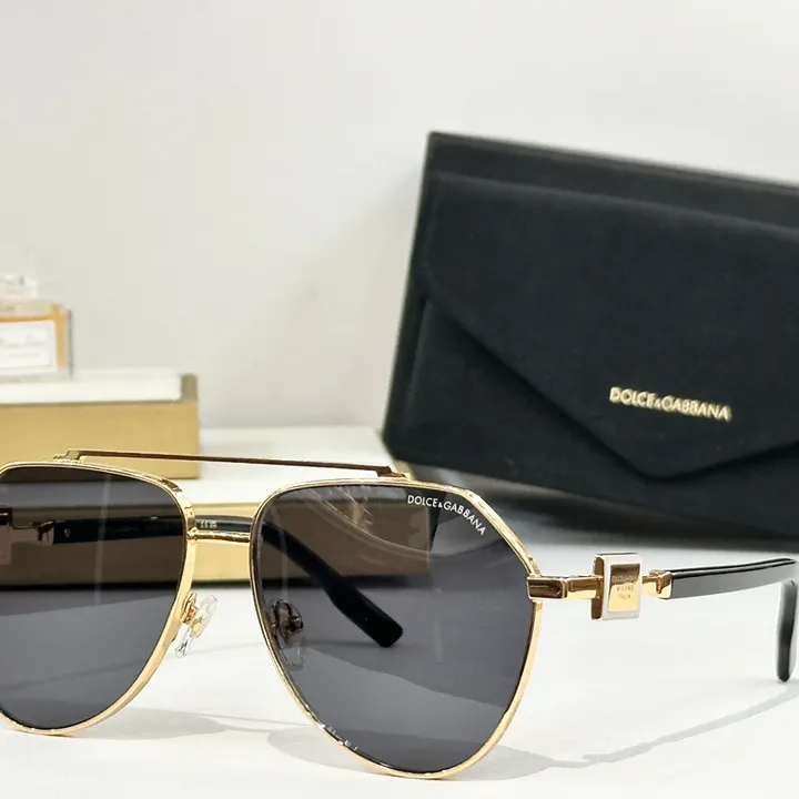 スーパーコピー ミュウミュウ サングラス