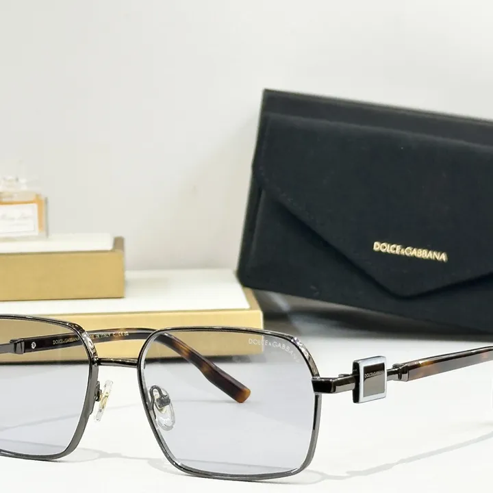 スーパーコピー ミュウミュウ サングラス