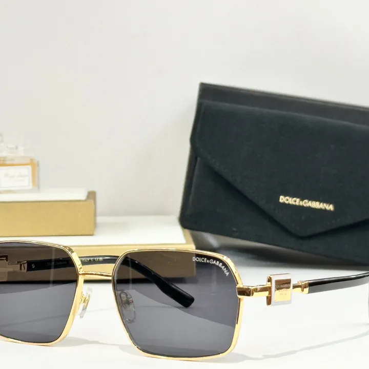 スーパーコピー ミュウミュウ サングラス