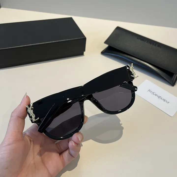 スーパーコピー イブサンローラン サングラス