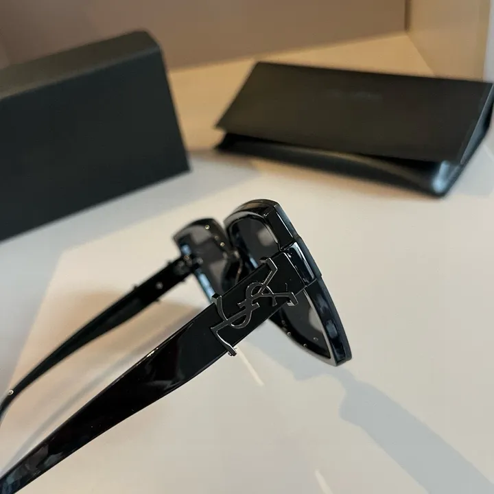 スーパーコピー イブサンローラン サングラス