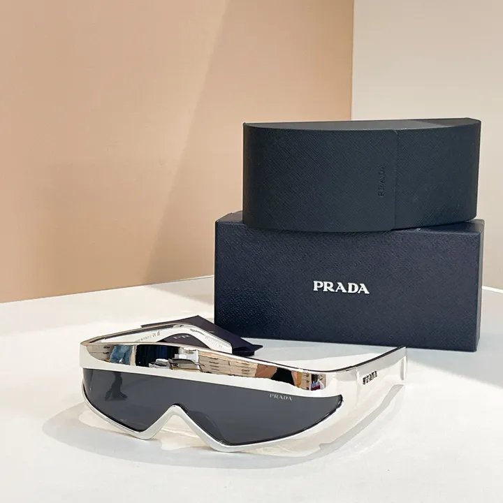 スーパーコピー プラダ サングラス