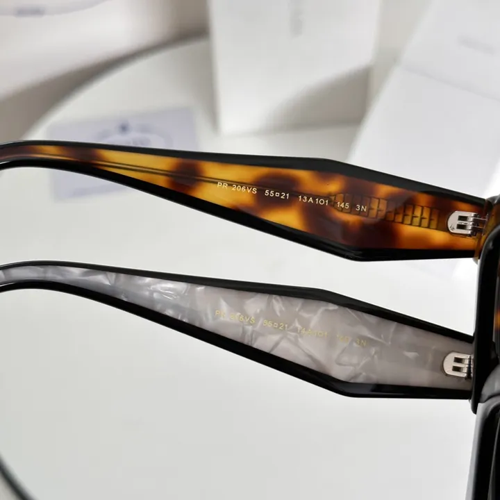 スーパーコピー プラダ サングラス