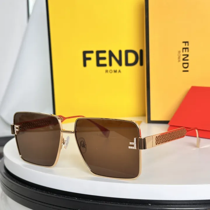 スーパーコピー フェンディ サングラス