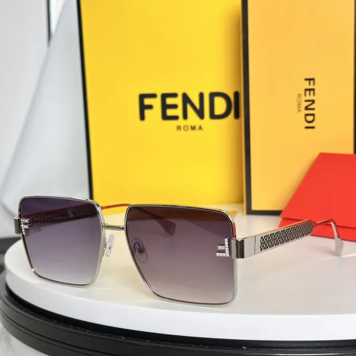 スーパーコピー フェンディ サングラス