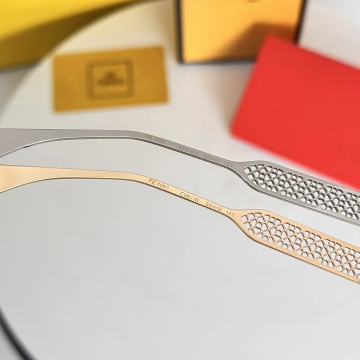 スーパーコピー フェンディ サングラス