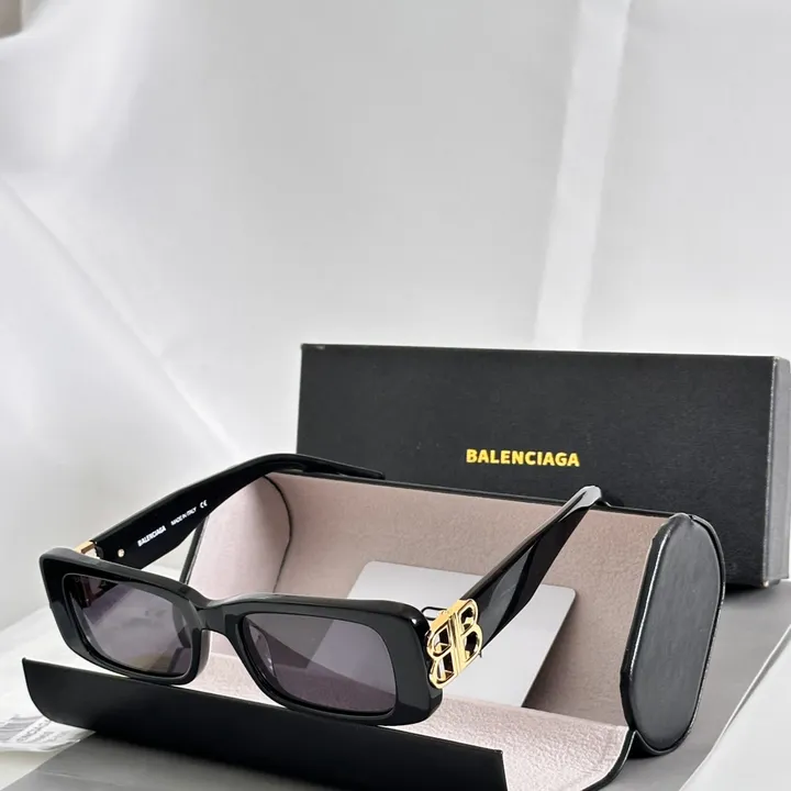 スーパーコピー バレンシアガ サングラス