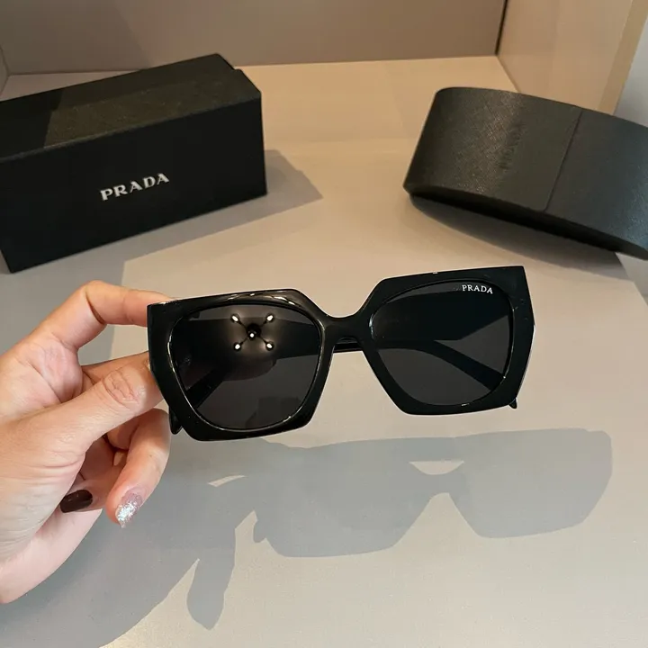 スーパーコピー プラダ サングラス
