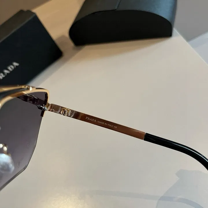 スーパーコピー プラダ サングラス