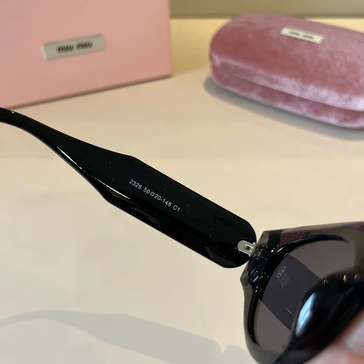 スーパーコピー ミュウミュウ サングラス