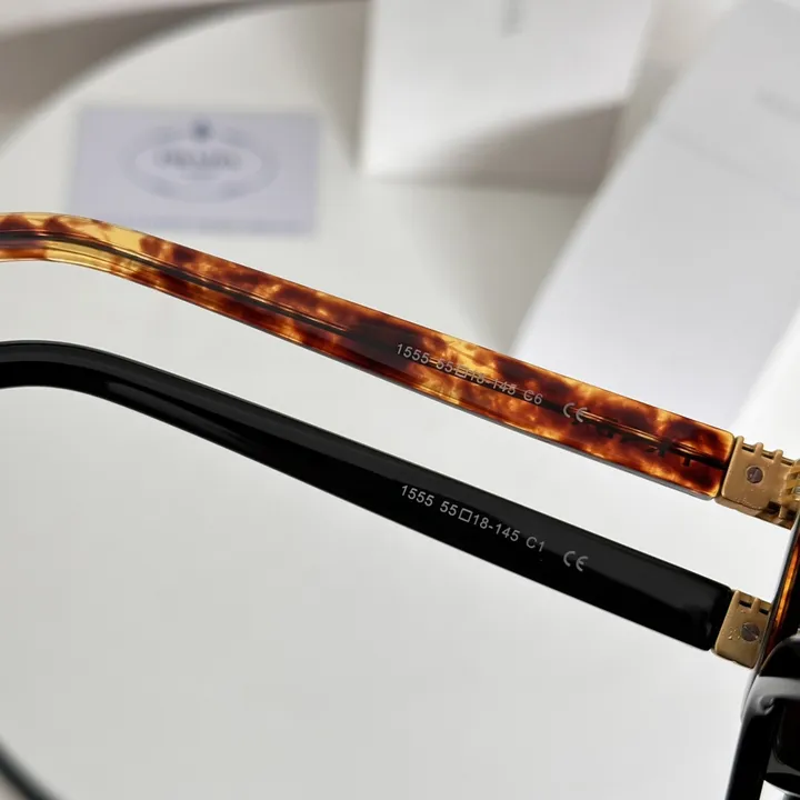 スーパーコピー プラダ サングラス