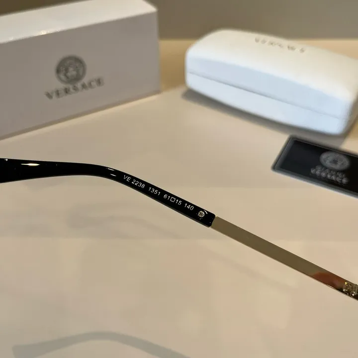 スーパーコピー ヴェルサーチ サングラス