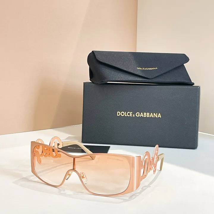 スーパーコピー ミュウミュウ サングラス