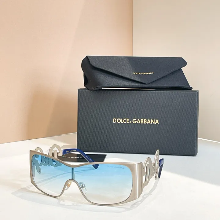 スーパーコピー ミュウミュウ サングラス