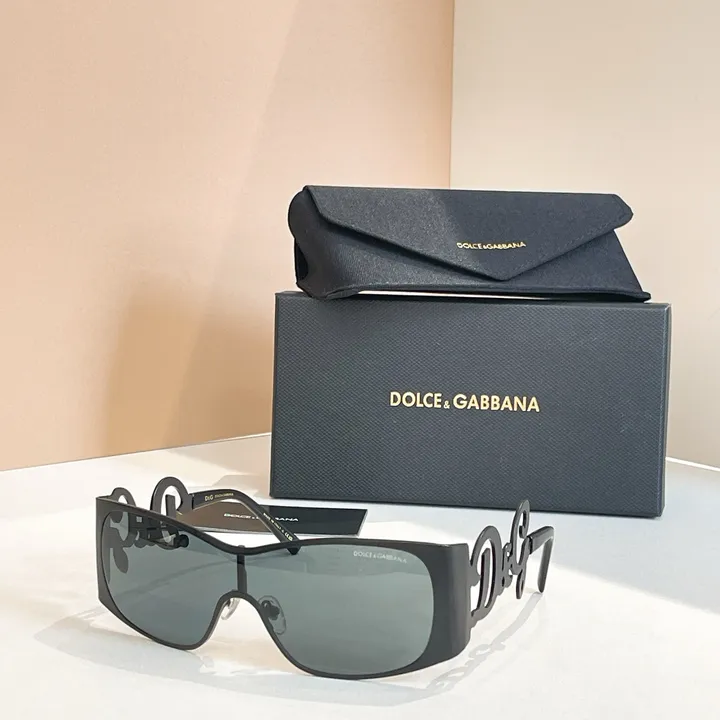 スーパーコピー ミュウミュウ サングラス