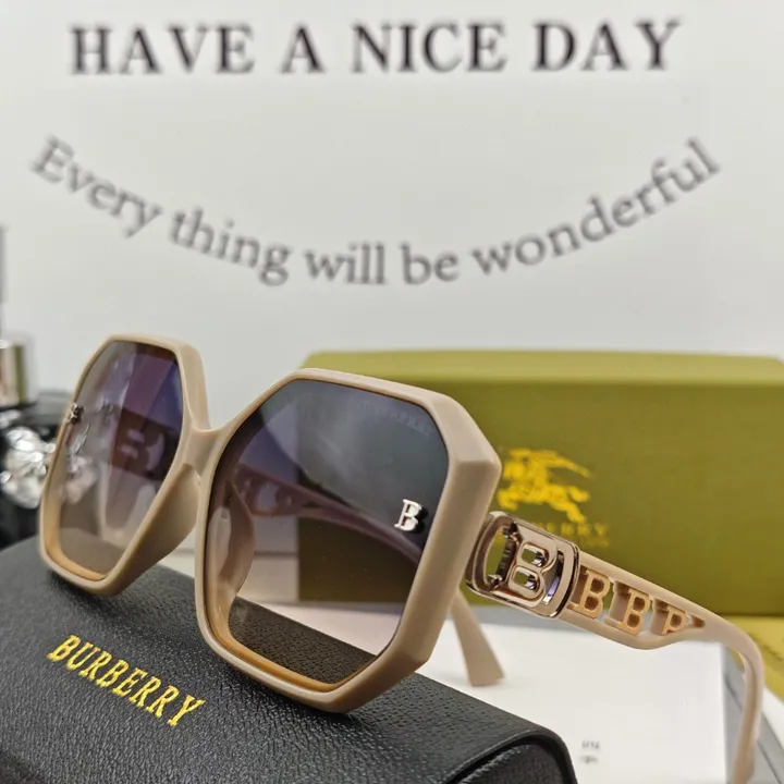 スーパーコピー バーバリー ス サングラス