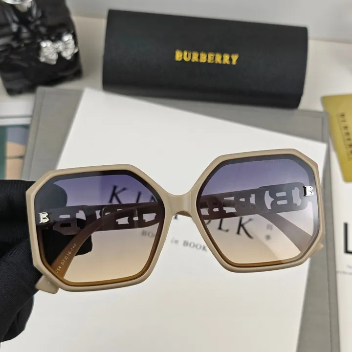 スーパーコピー バーバリー ス サングラス