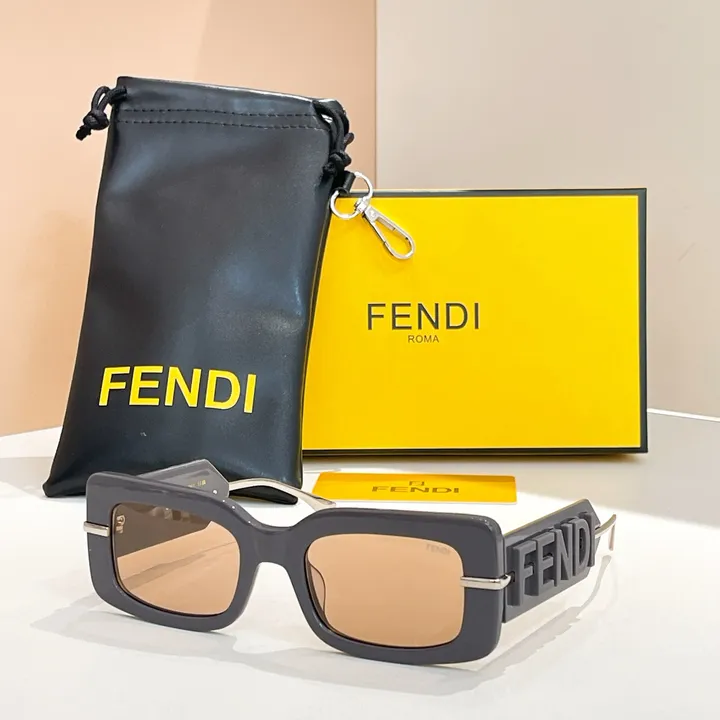 スーパーコピー フェンディ サングラス