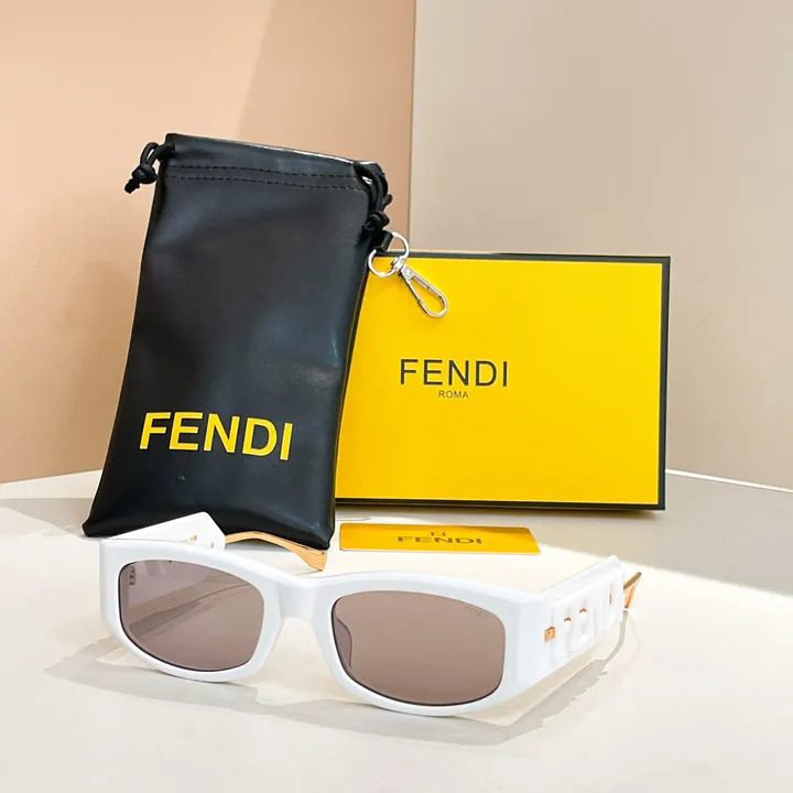 スーパーコピー フェンディ サングラス