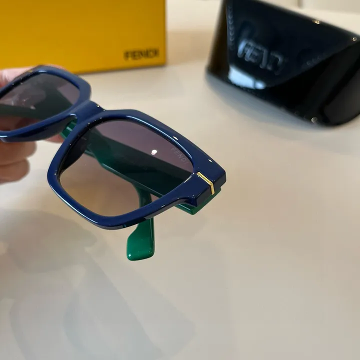 スーパーコピー フェンディ サングラス