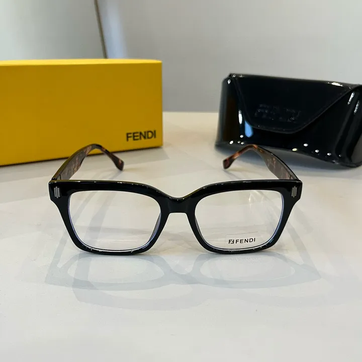 スーパーコピー フェンディ サングラス