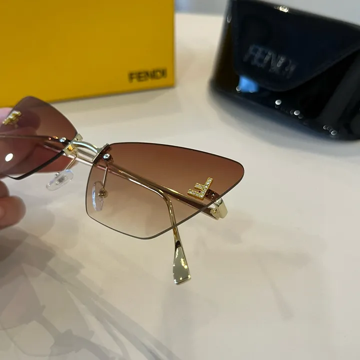 スーパーコピー フェンディ サングラス