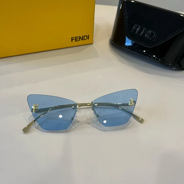 スーパーコピー フェンディ サングラス