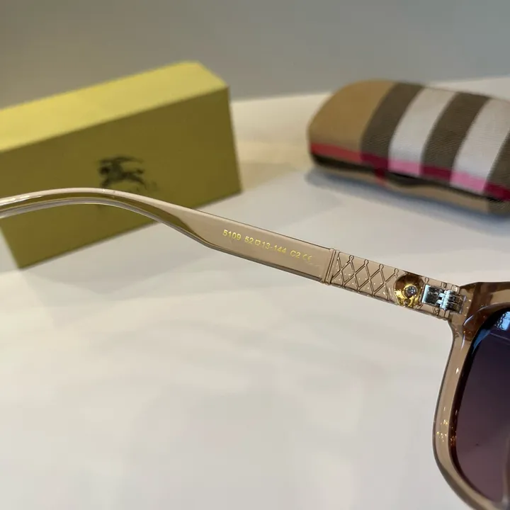 スーパーコピー バーバリー ス サングラス