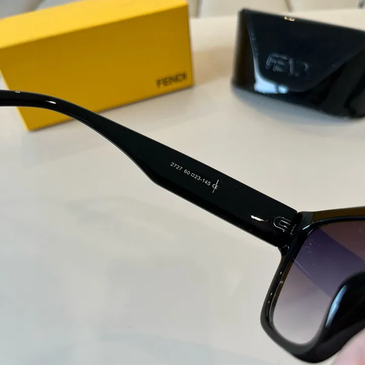 スーパーコピー フェンディ サングラス