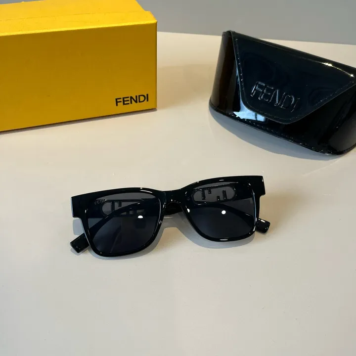 スーパーコピー フェンディ サングラス