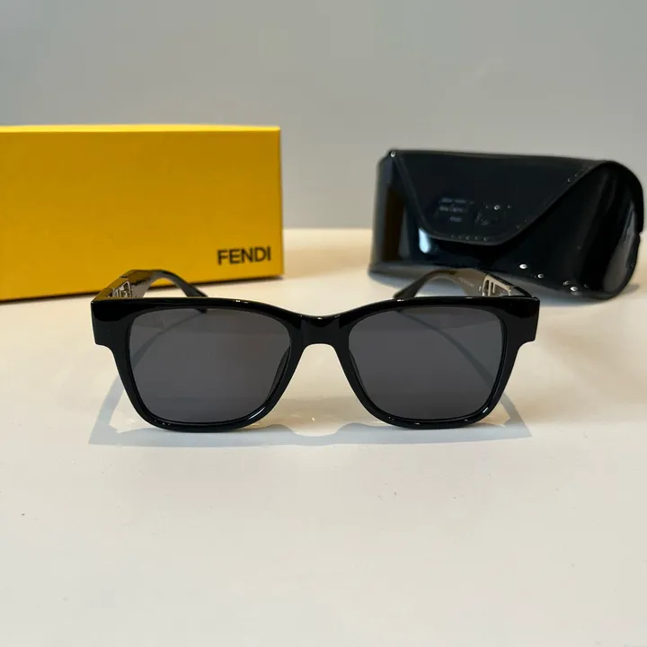 スーパーコピー フェンディ サングラス