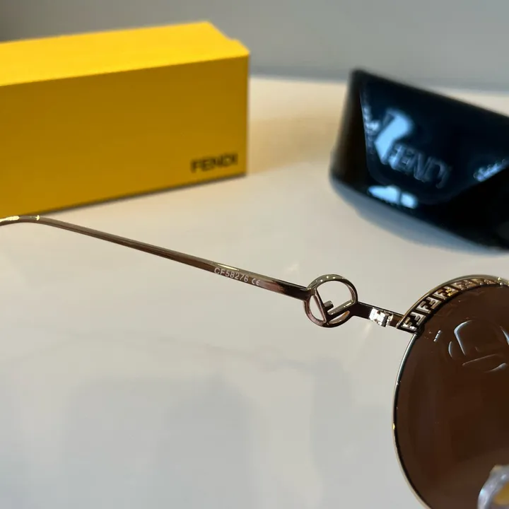スーパーコピー フェンディ サングラス