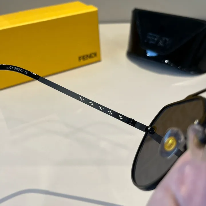 スーパーコピー フェンディ サングラス