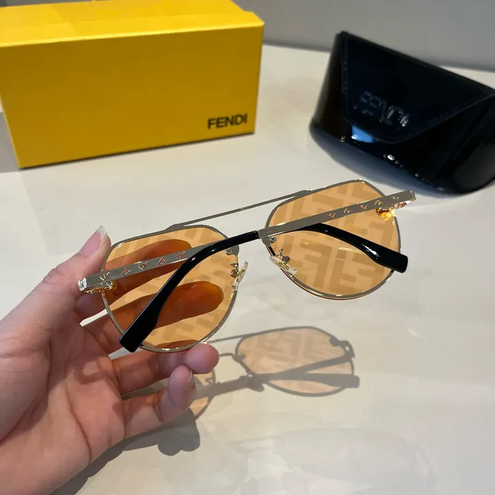 スーパーコピー フェンディ サングラス