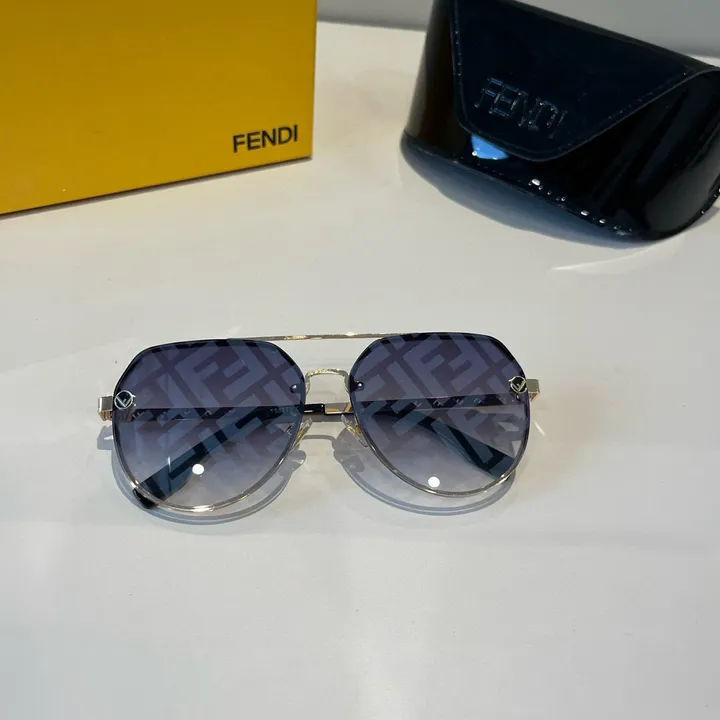 スーパーコピー フェンディ サングラス