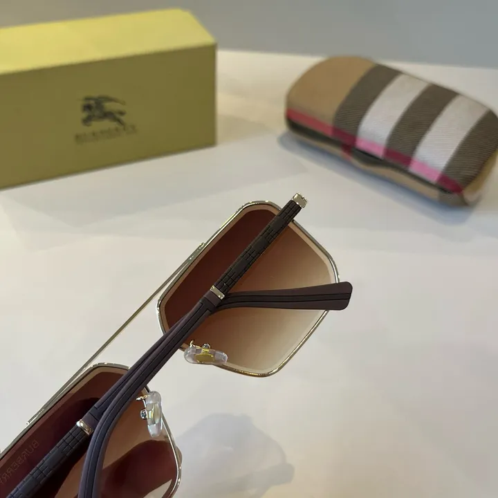 スーパーコピー バーバリー ス サングラス