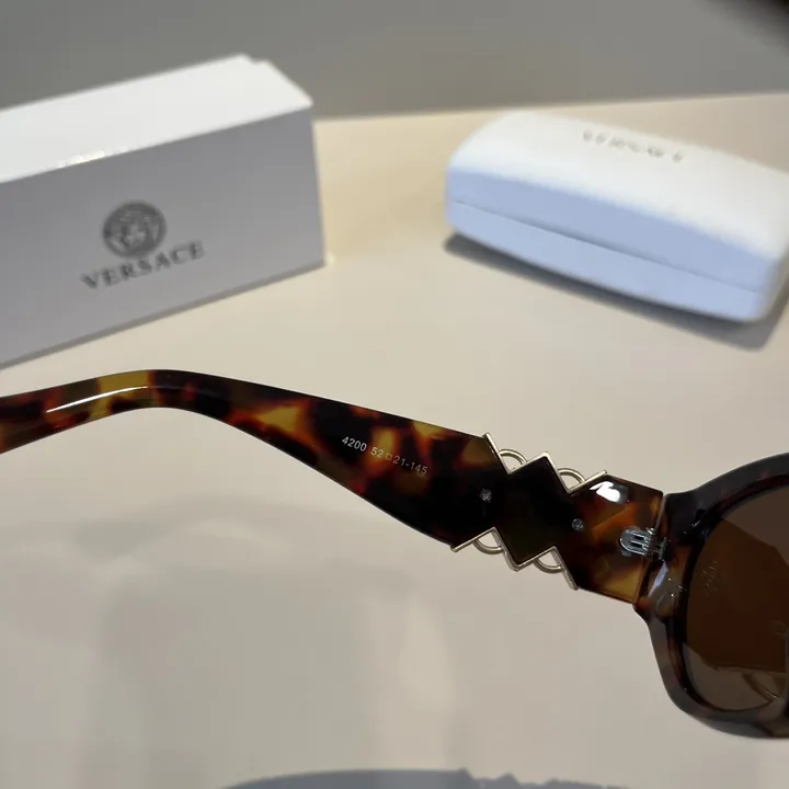 スーパーコピー ヴェルサーチ サングラス