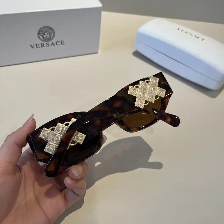 スーパーコピー ヴェルサーチ サングラス