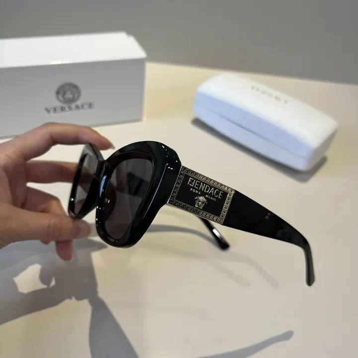 スーパーコピー ヴェルサーチ サングラス