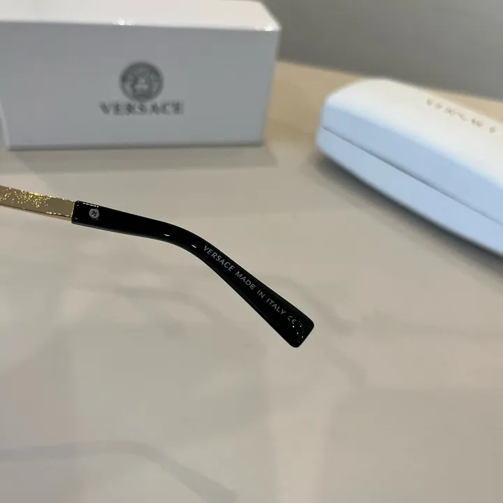 スーパーコピー ヴェルサーチ サングラス