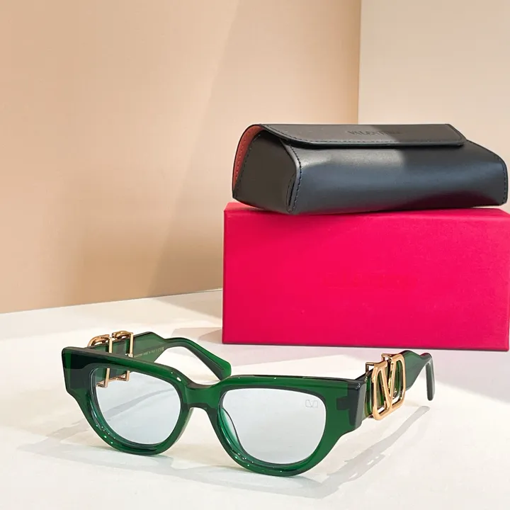 スーパーコピー ヴァレンティノ サングラス