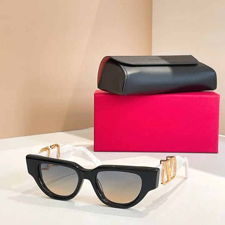 スーパーコピー ヴァレンティノ サングラス